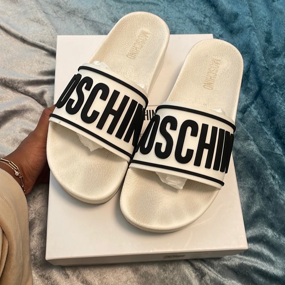 Moschino Platform Slides